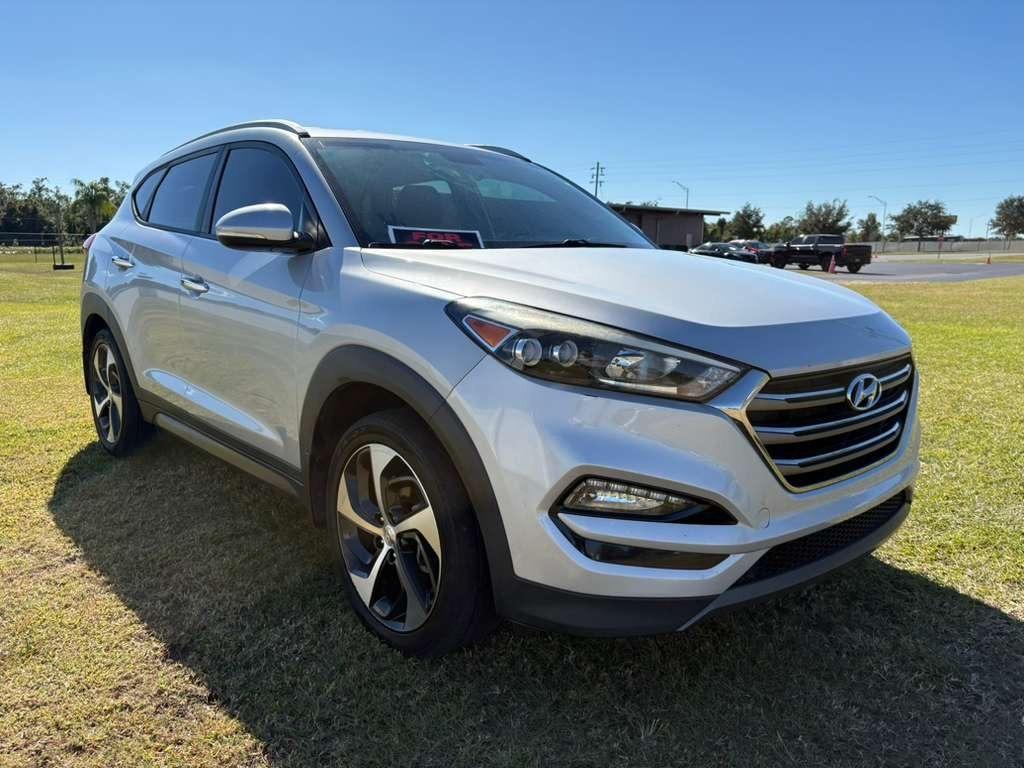 2016 Hyundai Tucson Limited's photo
